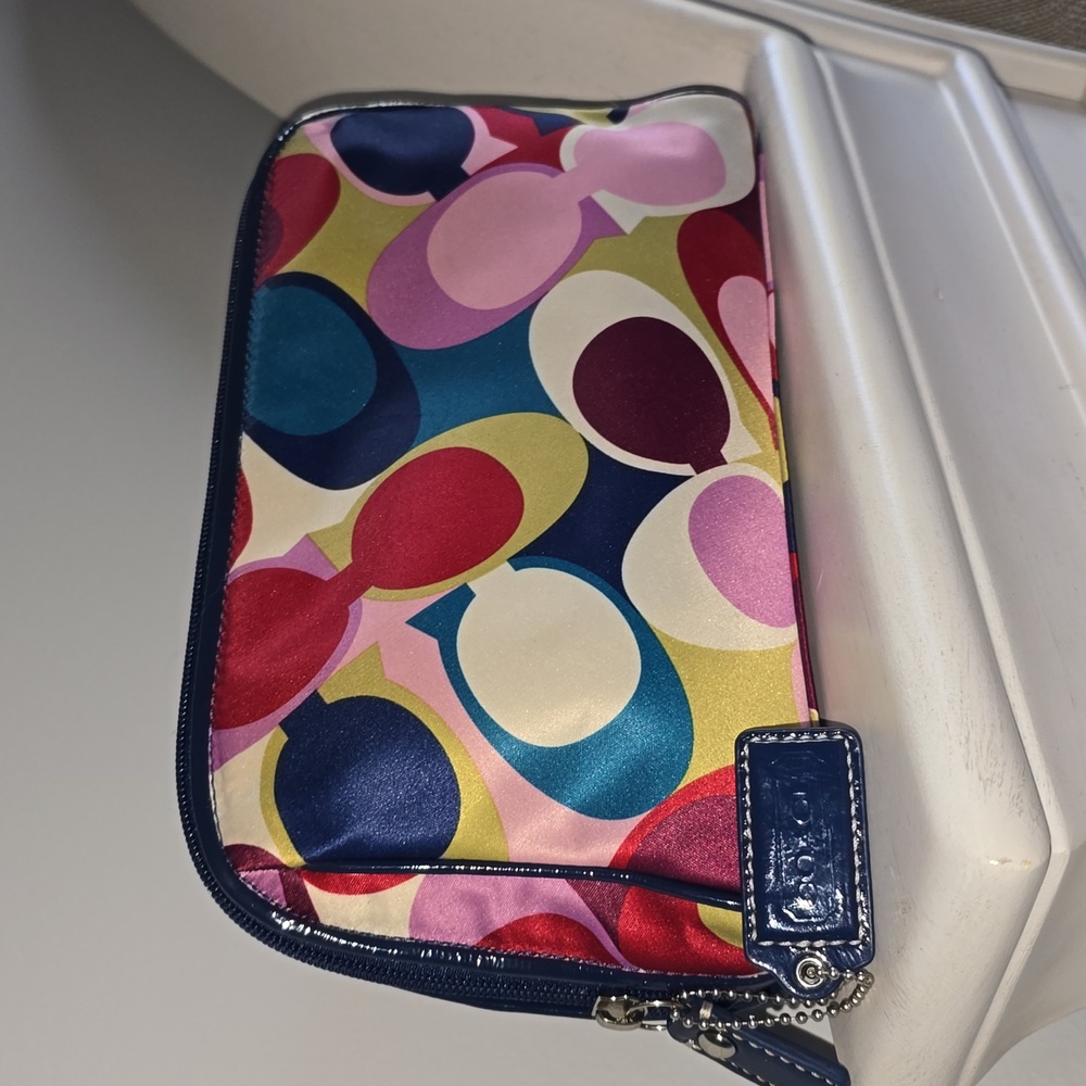 Coach Multicolor Patterned Clutch - Picture 3 of 7